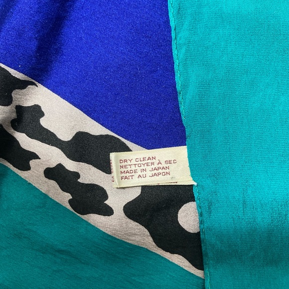 Anne Klein Vintage Silk Scarf - Picture 5 of 6